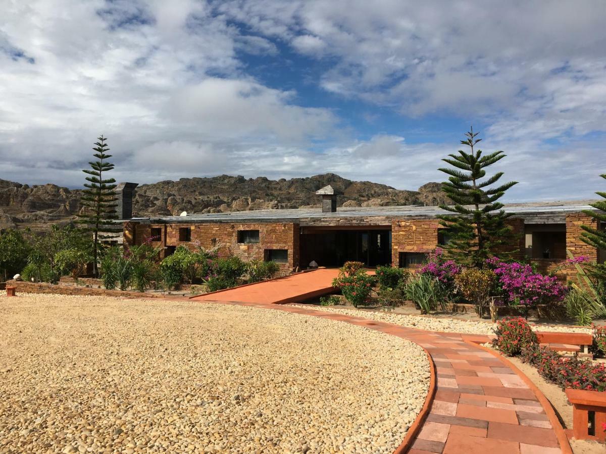 Isalo Rock Lodge Ranohira Exterior foto